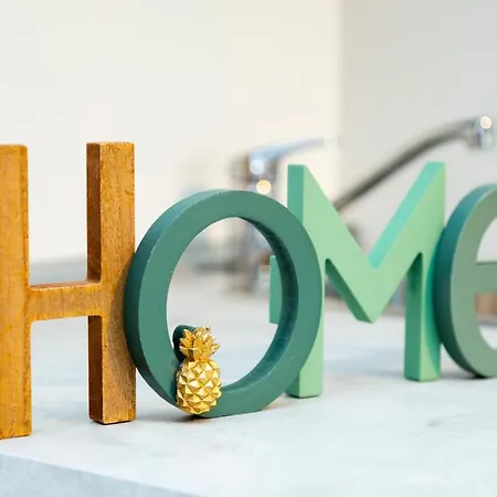 Apartament Altido Bright Studio For One In Isola